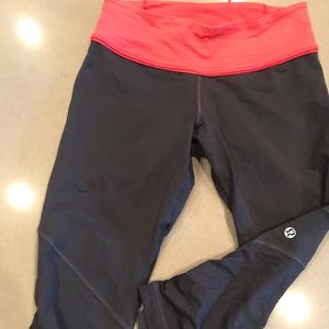 Lululemon Dark Gray and Red Crops